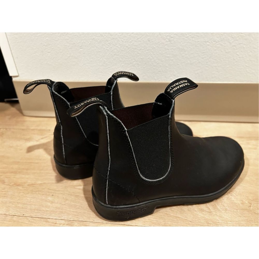 Women’s Blundstones #558 US 9.5 - Picture 4 of 9